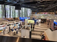 Stände auf der EGU 2025.jpg