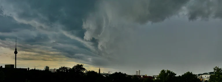 Wolken über Berlin