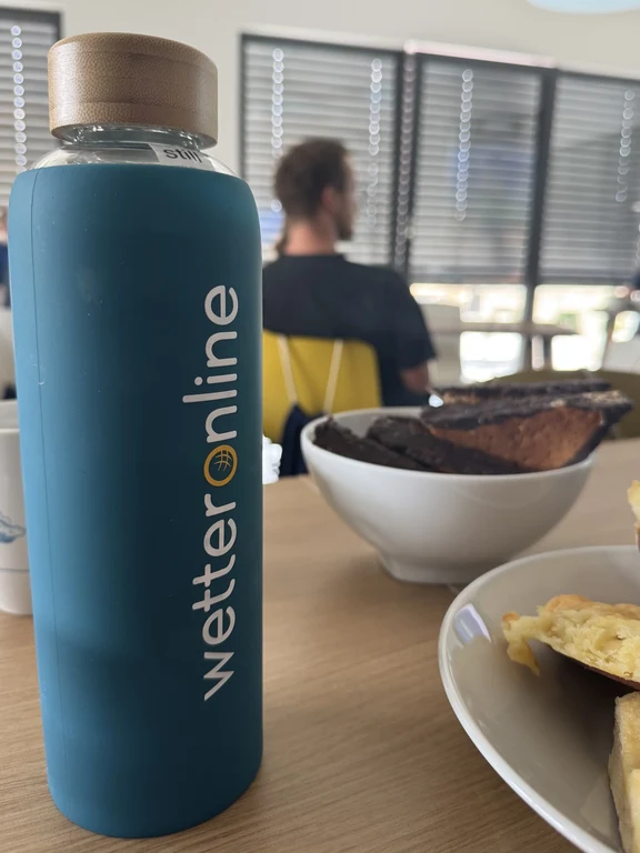 A warm welcome at the WetterOnline office in Bornheim